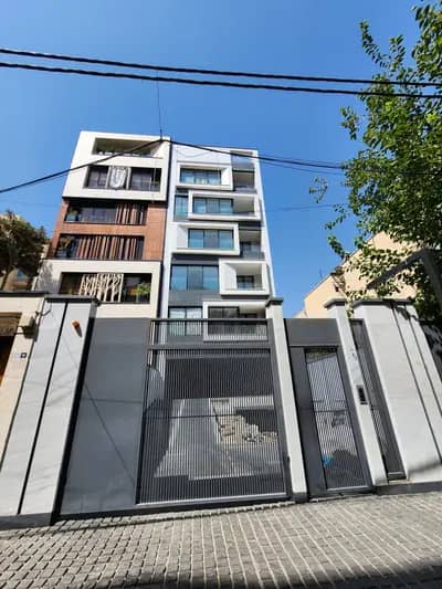 image ۲۰۰ متر ۳ خواب نوساز/پلن تفکیکی /نور و ویو عالی